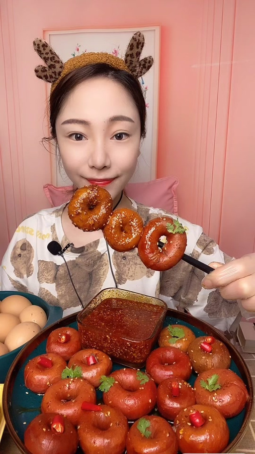 她，从“学霸”到网红美食博主！