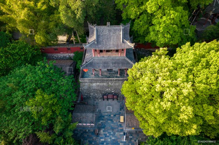勉县武侯祠望江楼可以俯视诸葛古镇！